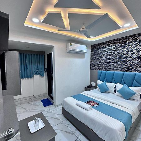 Hotel The Pacific Ahmedabad Airport Luaran gambar
